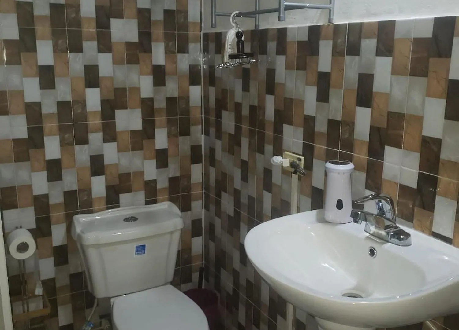 Penzion Room In House - Charming Kingston Room For Rent - Private Entrance Full Access Jamajka